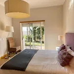 Sunshine - Private Pool - 8 Guests - Albufeira