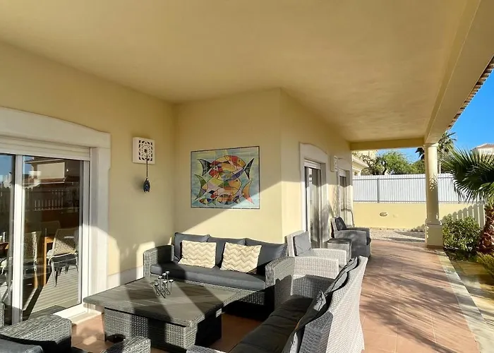 Sunshine By Check-in Portugal Villa *